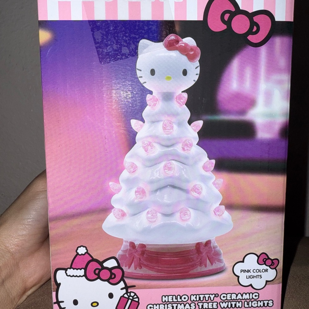 Hello Kitty Christmas Tree with Lights